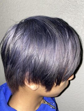 ノラ シンディ(NORA CYNDY) シルバーグレーカラー☆