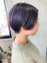 テトヘアー(teto hair)&nbsp;センターパート、ハンサムショート、ベリーショート、前下がり