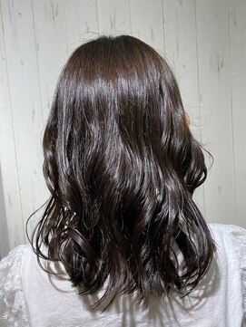 ラ ブランシュ 大宮(La Blanche) ボブ/カーキグレージュ/大人かわいい/フェザーバング/大宮