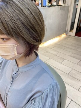 テトラ バイ ネオリーブ 横浜西口店(tetra by neolive) ショートでも可愛い！インナーカラー♪