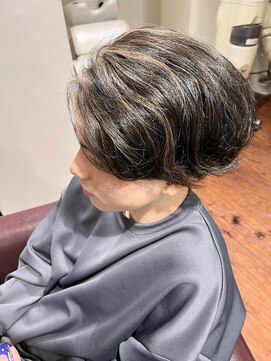 スリーク 吹田店(Sleek) 金メッシュ