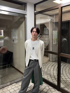 サリ(SARY) マッシュショートと縮毛矯正