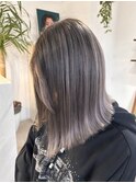ホワイトシルバーバレイヤージュ