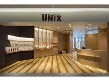 ユニックス マークイズみなとみらい店(UNIX Beauty Innovation)の雰囲気（REFA・ケラスターゼ・資生堂はじめ人気ヘアケア商品の購入のみOK）