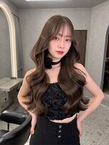 ボタン ハカタ(VOTAN hakata)&nbsp;【柿本真優】2wayバング/顔周りカット/レイヤーカット