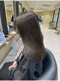 オリーブブラウン
