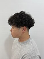 ウタシロイロ(uta shiroiro)&nbsp;波巻きパーマ