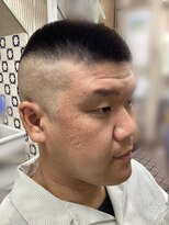 理容 マキノ&nbsp;フェードカット
