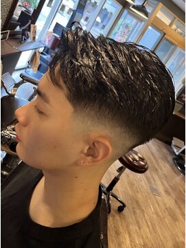 ワンワンオー バーバーショップ 長浜店(@110 BARBER SHOP) グロスショート