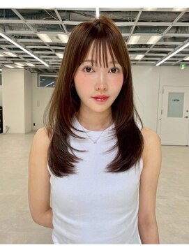 ユーフォリア 池袋東口駅前店(Euphoria) フェイスレイヤー/シースルーバング/流れる顔まわり