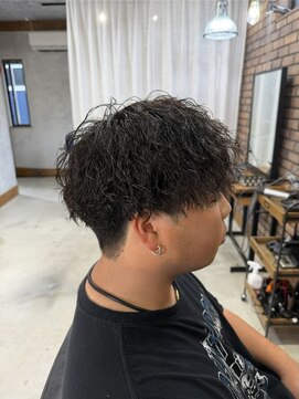 リーベル(Liber) 王道縦落ちツイストスパイラルパーマ