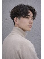 アムリタ(AMRITA)&nbsp;大人色気のあるナチュラルセンターパート_シオン