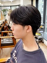 ネオリーブ クーロ メゾン 横浜(Neolive curro Maison)&nbsp;韓国マッシュ　センターパートフェザーパーマ　MEN’S HAIR