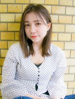 ルティア(Lutia)&nbsp;センターパート シースルーバング