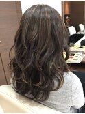 セミロング☆ハイ＆ローライト☆デザインカラー☆