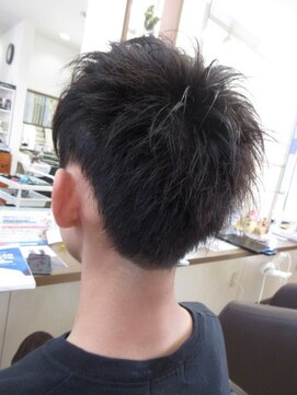 コアフィールフィス(COIFFURE fils) 【見附 今町】人気 メンズ束感ショート