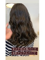 アピッシュ アオヤマ(apish AOYAMA)&nbsp;コテ巻き風パーマ