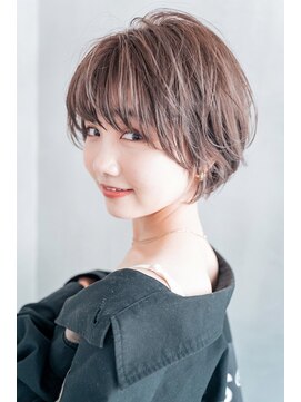 アメリ 新宿(Ameri) Ameri ゆるふわショート 【新宿】