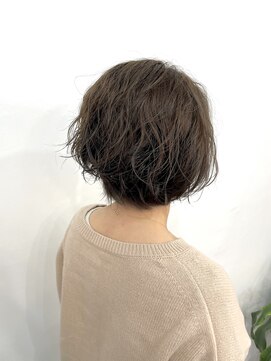 ルヴェルヘアー(Revel hair) ミディアムボブ×ウェーブパーマ