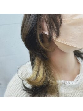 ビランチェ 池袋(bilancia) ウルフインナーカラーインナーベージュウルフカット