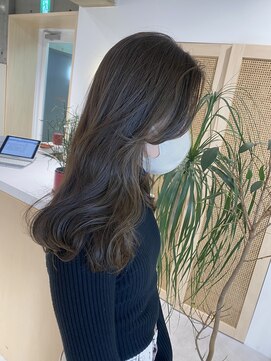 ローウェ 二子玉川(Louwe) オリーブグレージュ