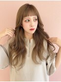 ミルクティカラー ベージュカラー レイヤーカット 韓国風ヘア