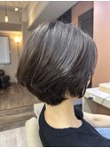 ショートボブ