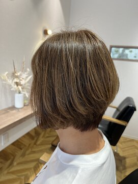 ユニ(uni) 前下がり2wayボブ