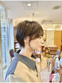 20代30代大人可愛い小顔ボブ前下がりショートハイライト