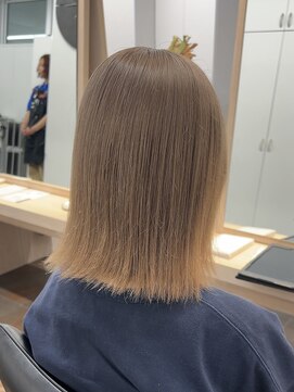 サロンドジョー(salon de joe) ショートボブレイヤーカットミディアムウルフくびれ透明感カラー