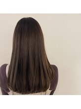 【リュクステクスチャートリートメント】髪の広がりが気になる方にオススメ