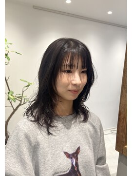 シアン 矢場町店(CYAN.) ミディアムウルフ×ゆるっとパーマ