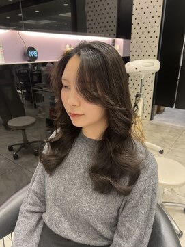 アピッシュ ギンザ(apish ginza) コテ巻き風韓国パーマ暗髪デジタルパーマロングヘア