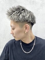 ルースト 西院店(ROOST)&nbsp;ツイストパーマ/ホワイトメッシュ/スキンフェード