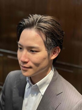 ザバーバー 渋谷(THE BARBER) ルーズバックスタイル×フェザーパーマ