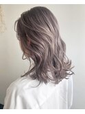 シルバーベージュ×レイヤーカット