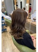 20代30代◎透明感ロングヘアハイライトベージュカラー×艶髪