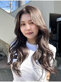 T255韓国ヘアくびれ巻きレイヤーカットブリーチなしミルクティー