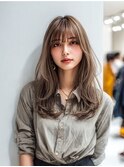 バタフライレイヤーロングレイヤーハイトーングレージュブリーチ