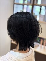 アヴァン(avan.)&nbsp;くせ毛カット 黒髪 ショートウルフ ウルフカット