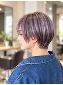 ショート×ピンクグレージュカラー