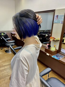 びゃんびゃん 江端店 インナーブルーボブ