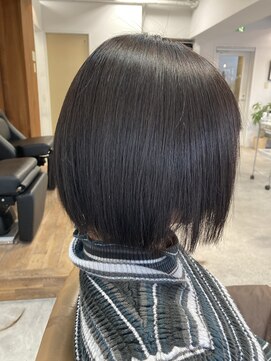 フツーロ 栄(FUTURO) 髪質改善ボブ
