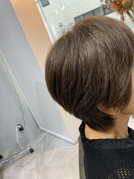 エル 横浜(eL) 骨格似合わせショートスタイル