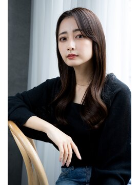 レノラ 本町(LENORA) 20代30代大人かわいいナチュラル暗髪エアーストレートヘア