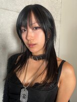 ナループロア ルームー(Nalu pu loa ROOMOO)&nbsp;レイヤーカット/シャギーレイヤー/ハッシュカット/ウルフカット