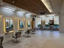 アグ ヘアー シーバス 薩摩川内店(Agu hair chivas)