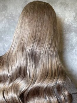 バニラ(BANILa)の写真/お客様の髪質やお悩みに合わせたトリートメントで上質な仕上がりに*思わず触れたくなるうる艶髪に導く♪