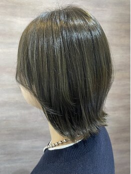 リゾートサロン オット(otto)の写真/≪円山/札幌≫地肌が弱い方、刺激が気になる方におすすめ。白髪染めでもおしゃれを楽しめるカラーに◎
