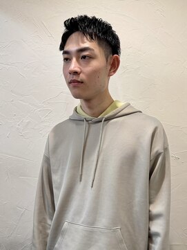 アイヴィー 池袋(IVY) 池袋アップバングスパイキーショート◎[池袋メンズ美容室］